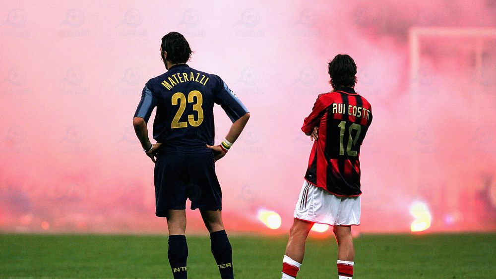  都灵德比战平双方球迷不满  