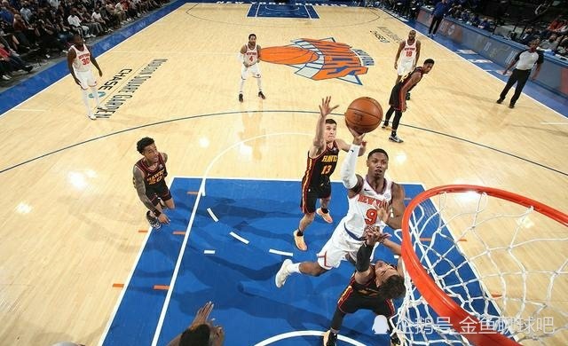  特雷杨三分绝杀老鹰气走尼克斯  
